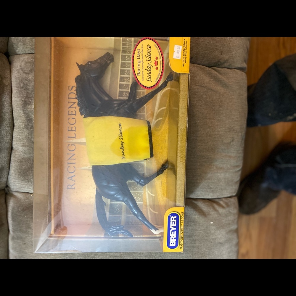 1:9 scale model horse Sunday Silence